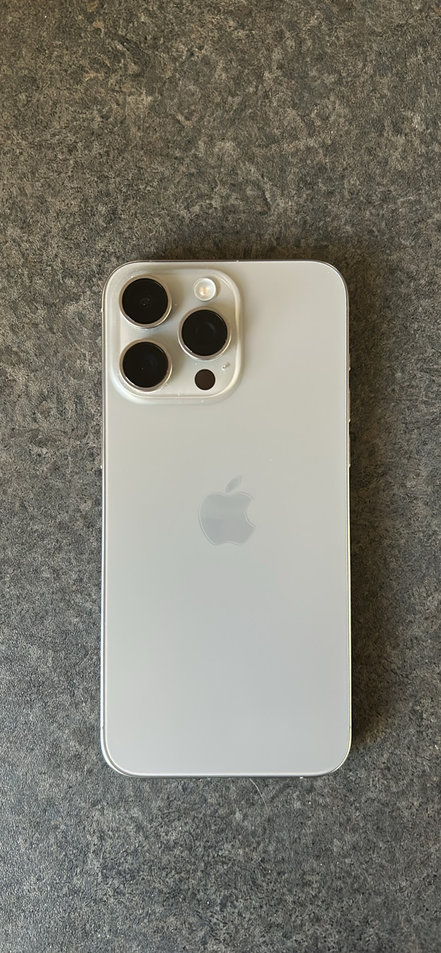 iPhone 15 Pro Max 512GB - photo 3