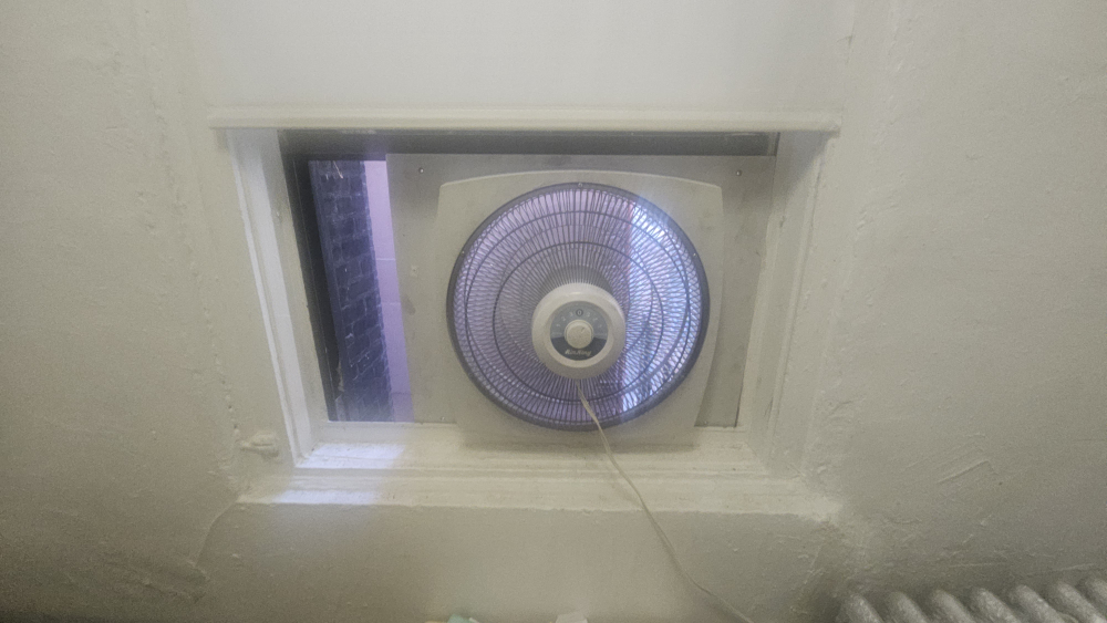 Air King Window Fan🧡 - photo 2