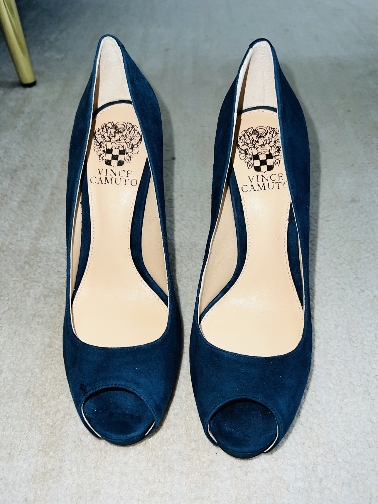 Vince Camuto Navy Blue Suede Heels - photo 4