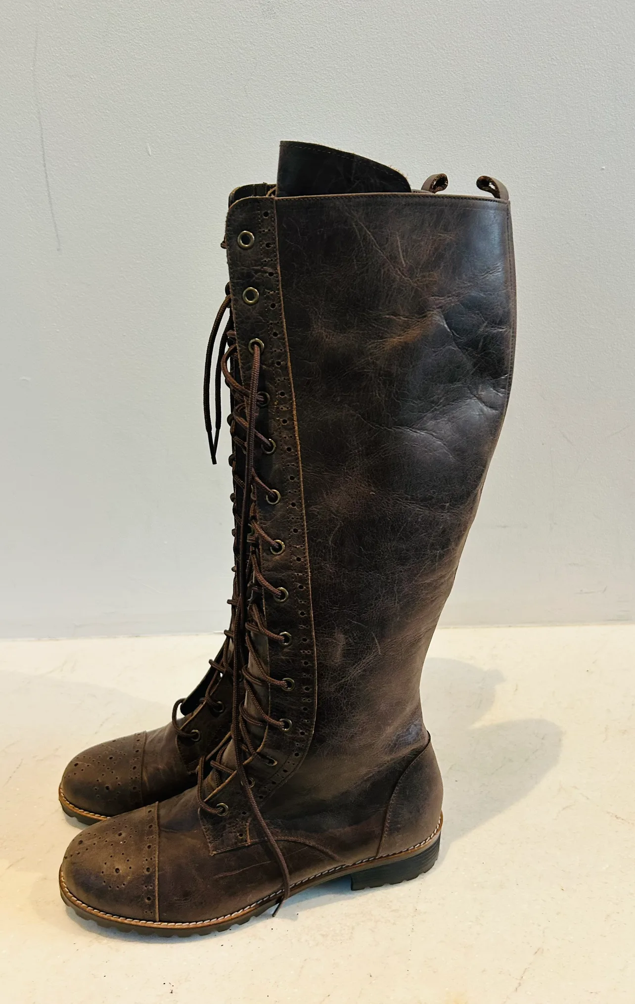 New in box Young and Tae brown lace up boots thumbnail
