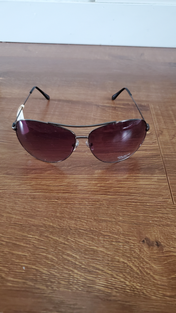 GAP Aviator Sunglasses Brand New