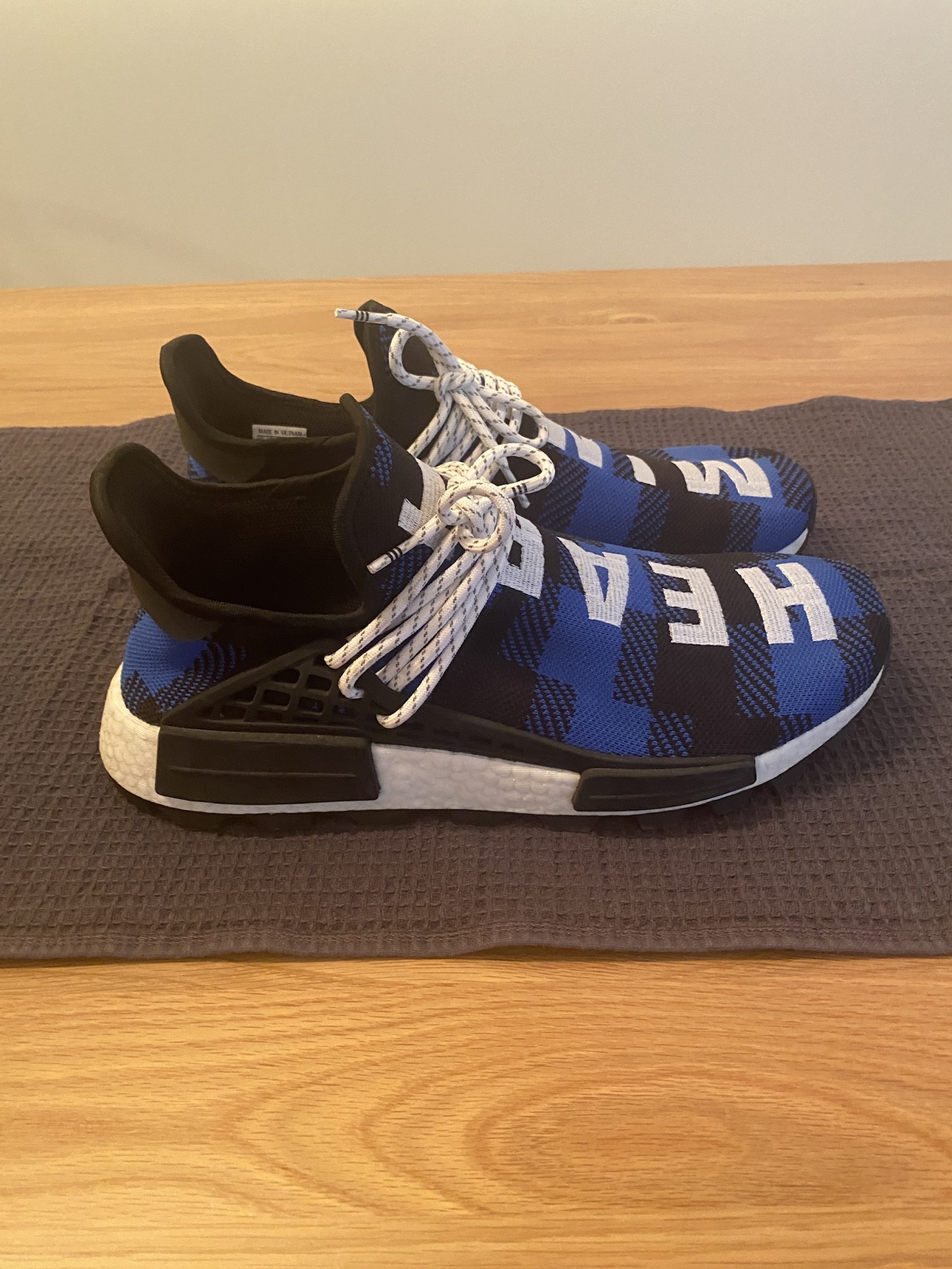 adidas NMD hu plaid size 11.5 used (no box) Worn under 10 times - photo 4
