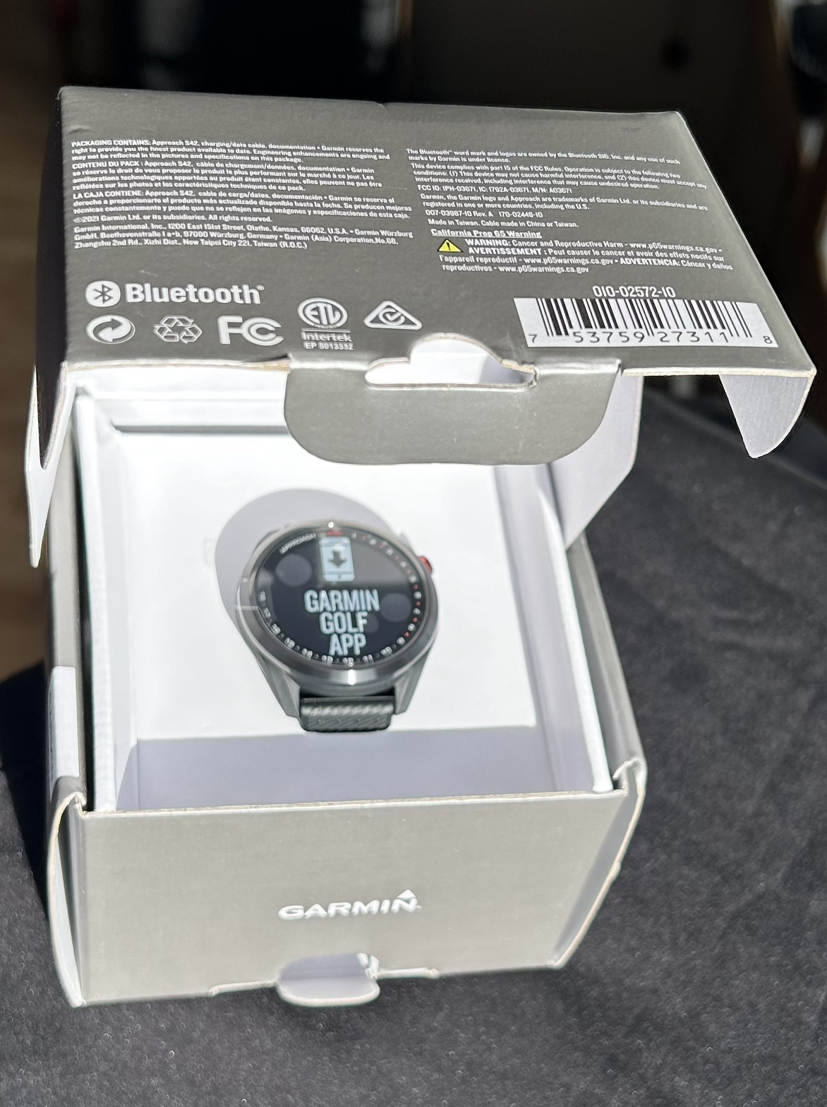 Brand New Garmin Approach S42 Golf Watch