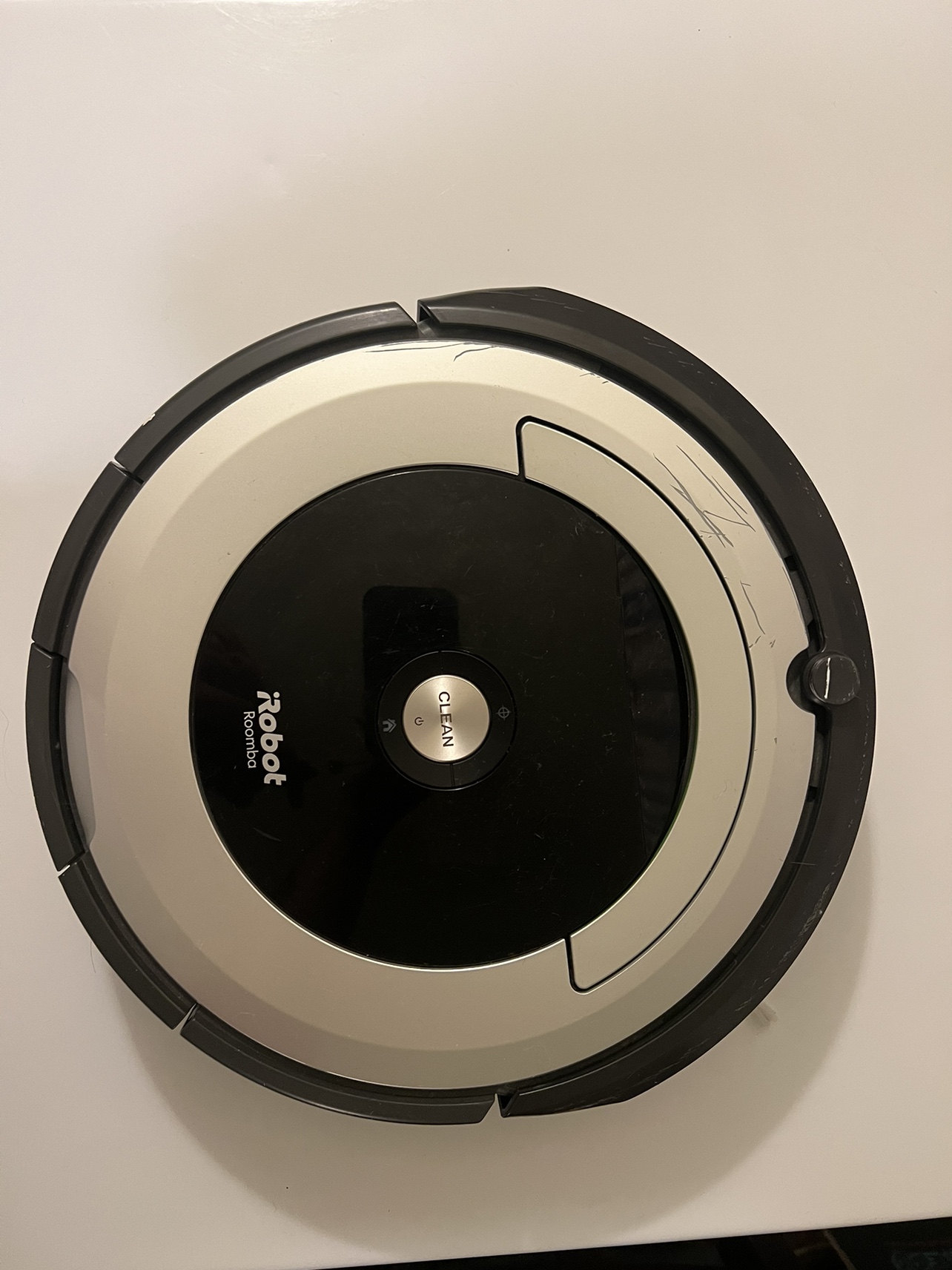 Roomba Vacuum