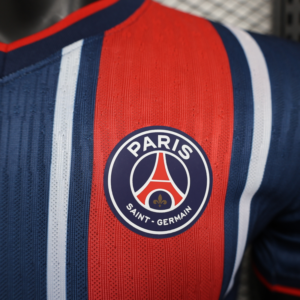 Paris Saint-Germain 24/25 season official jersey - photo 3