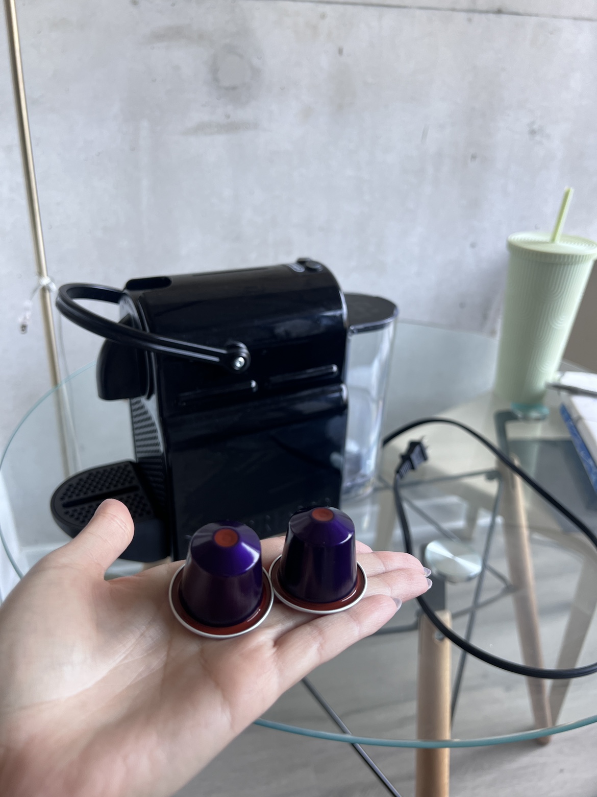Nespresso Coffee Machine+Descaling Agent - photo 3
