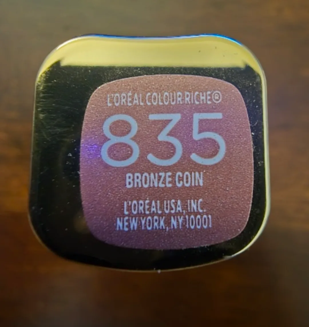L'Oreal Colour Riche Lipstick 835 Bronze Coin image indicator(2)