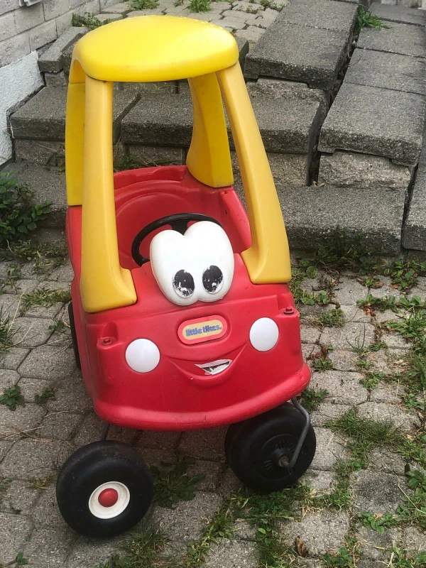 Little Tikes Cozy Coupe