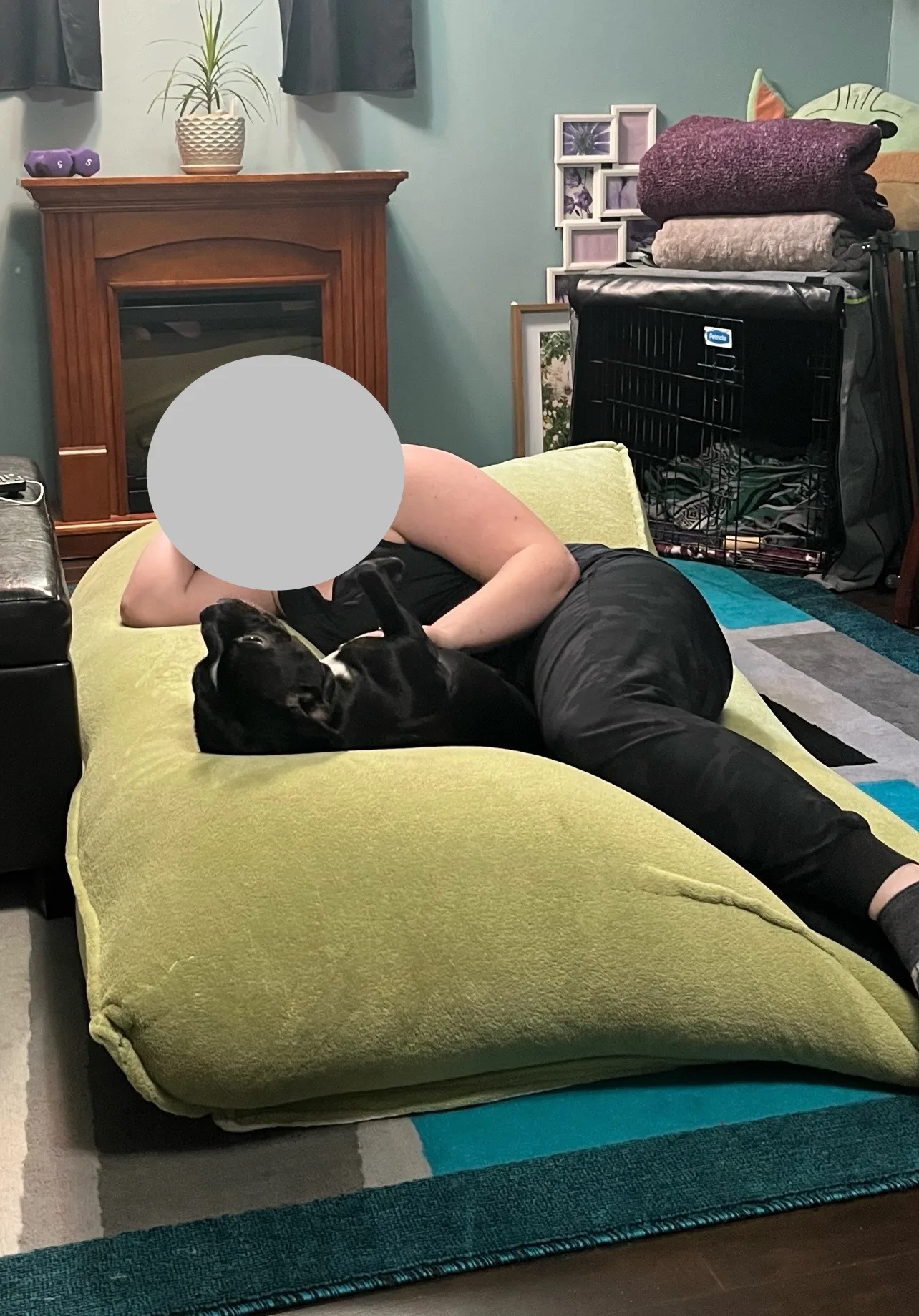 Large Green Bean Bag image indicator(3)