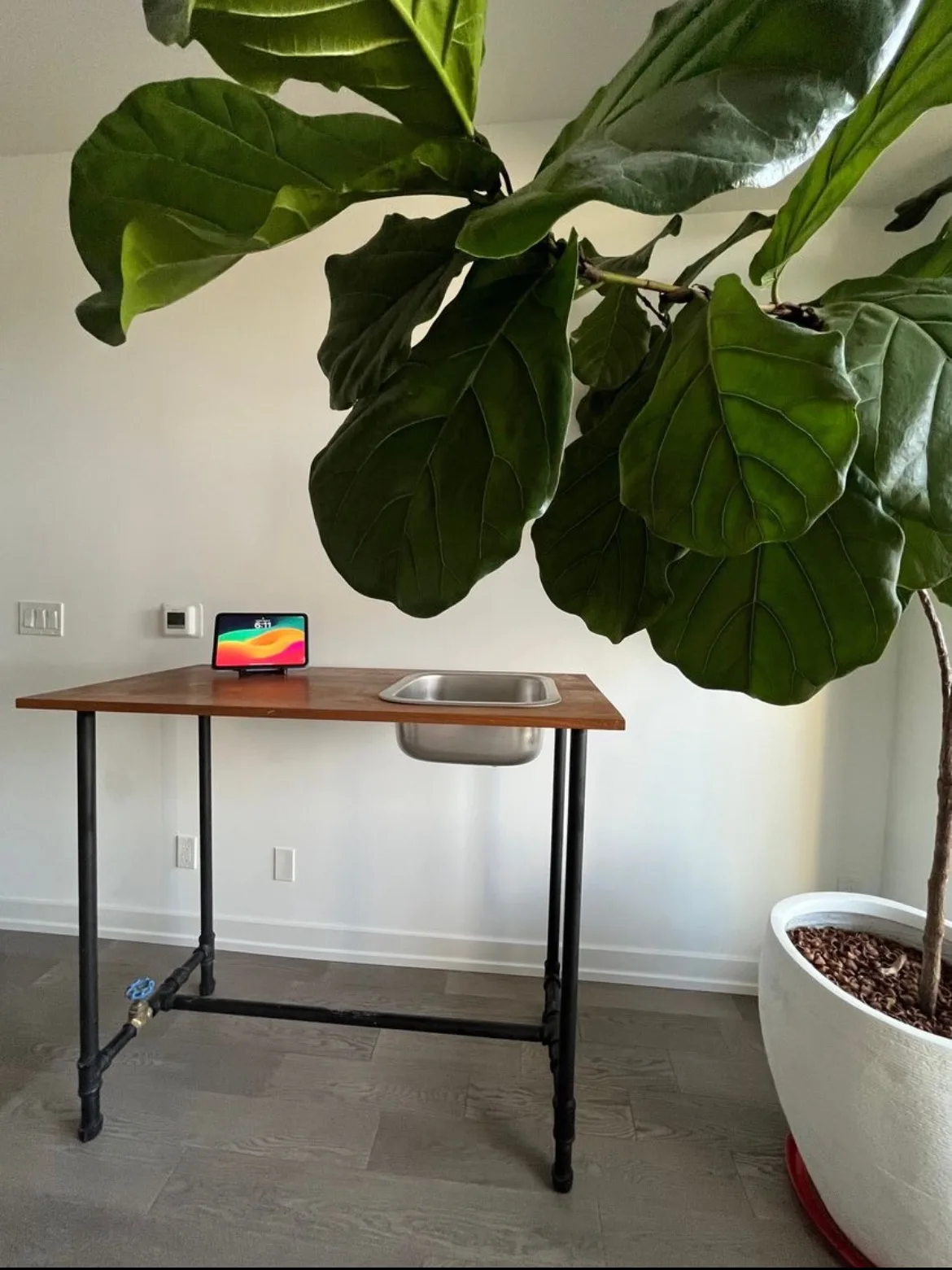 Limited Edition Custom Table + additional office chair OBO thumbnail