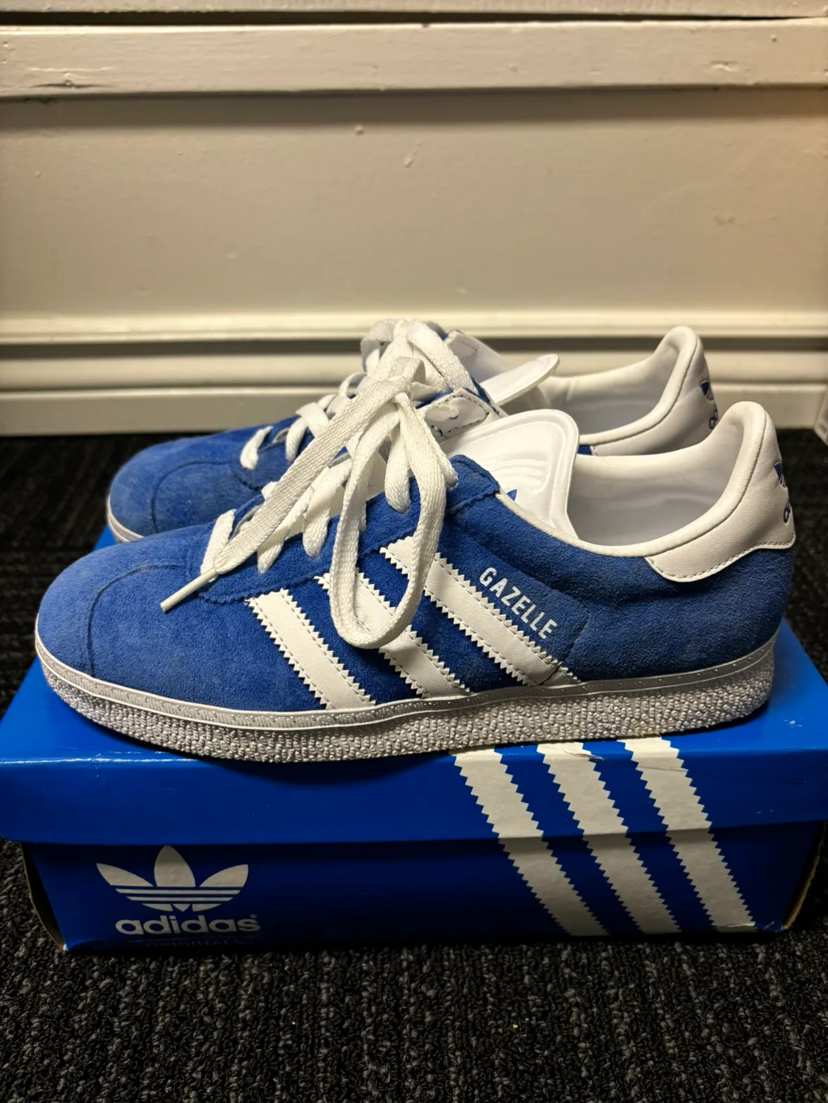 Adidas Gazelle Blue Suede 5.5M/6.5W thumbnail