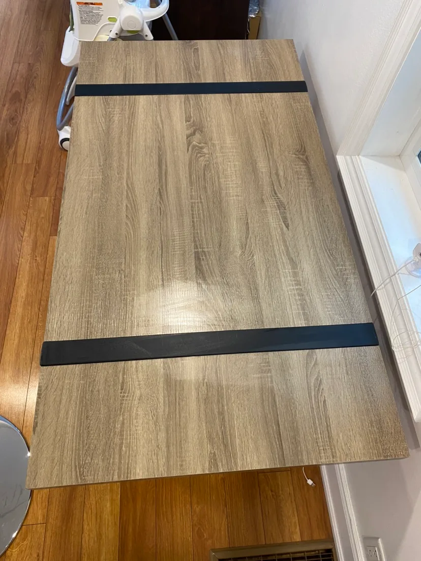 Dining Table with Black Metal Legs image indicator(2)