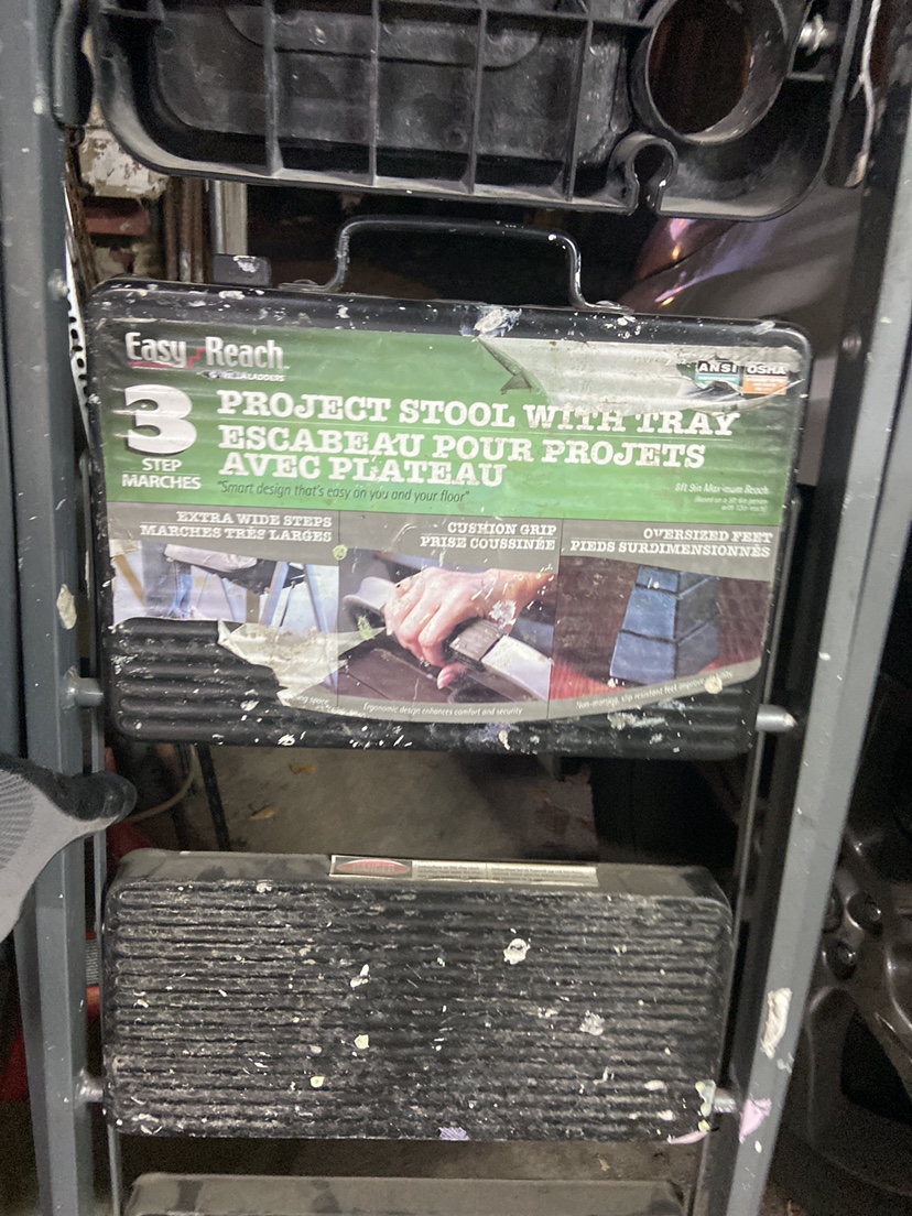 Easy Reach 3 Step Project Stool with Tray