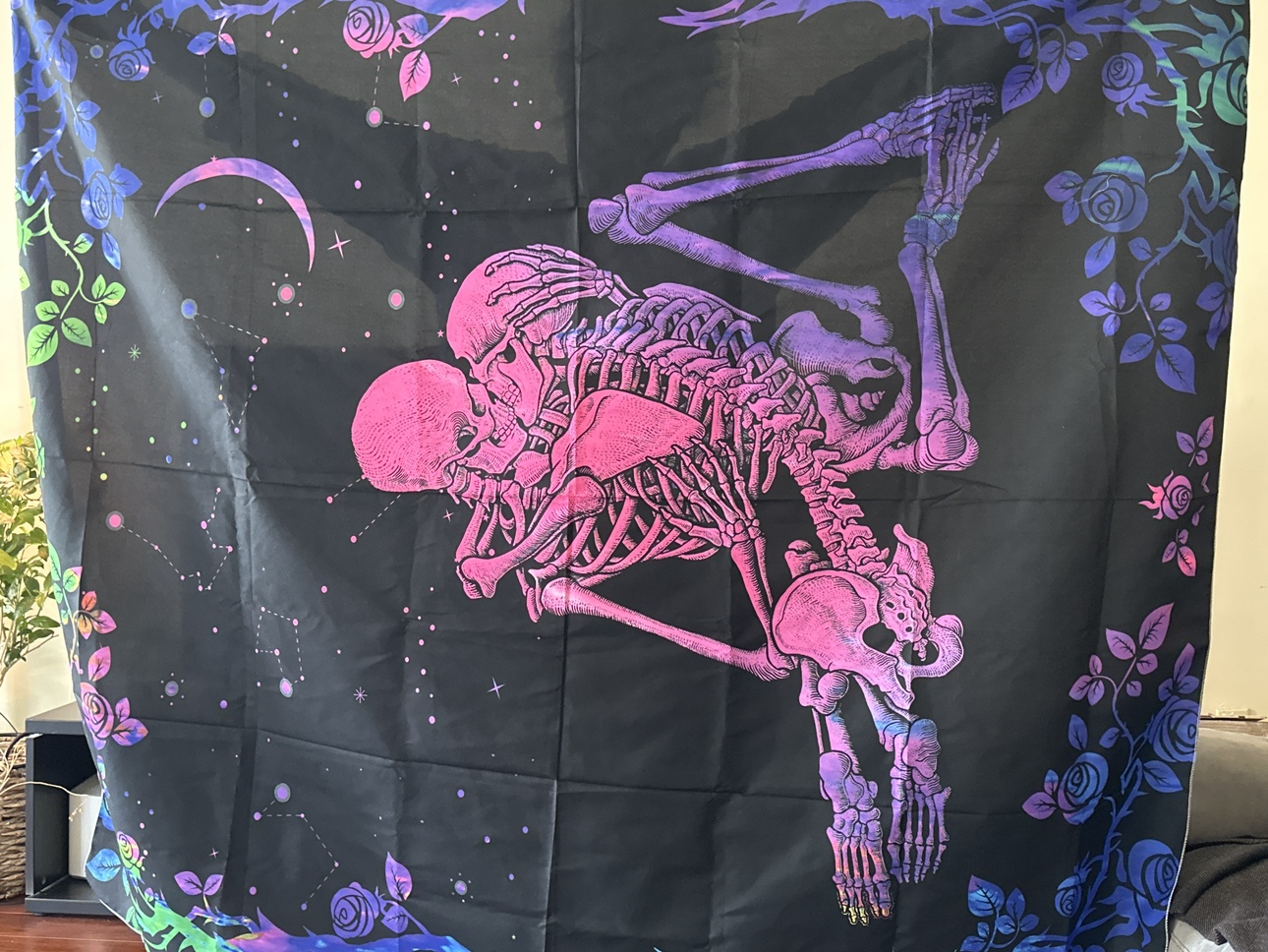 Skeleton Tapestry 🧡
