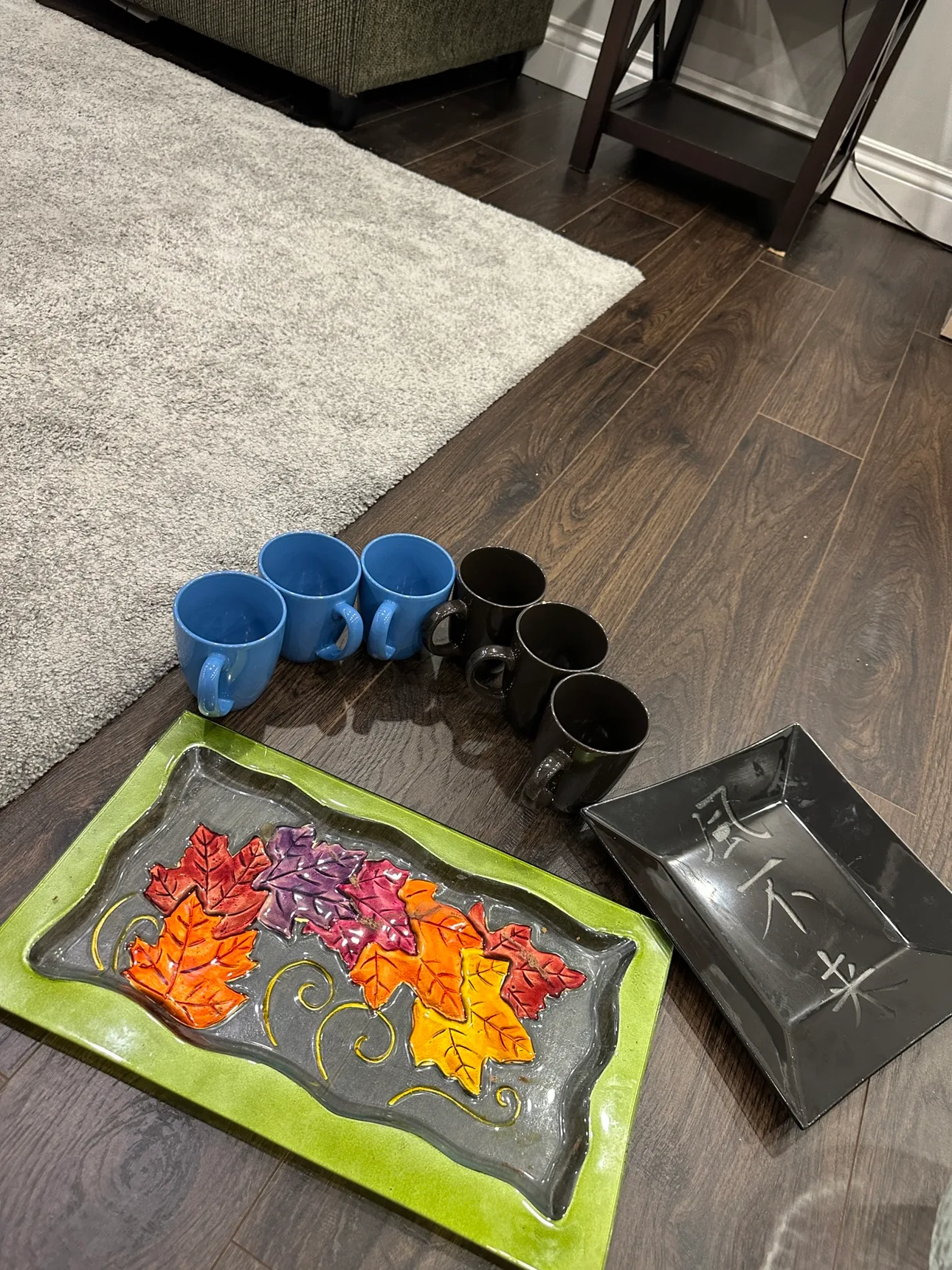 Leaf Tray and Serving Platter- MOVING SAKE thumbnail