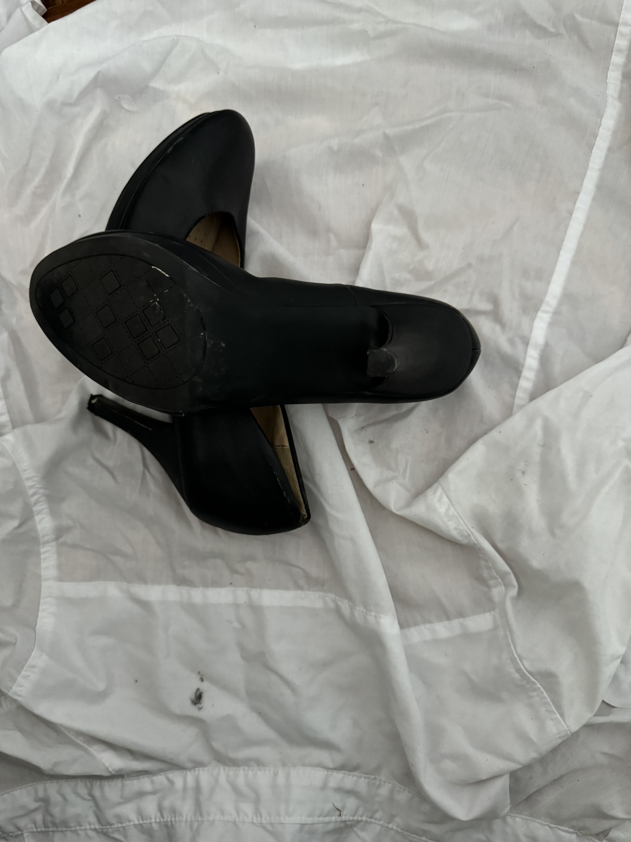 Black High Heel Shoes - photo 2