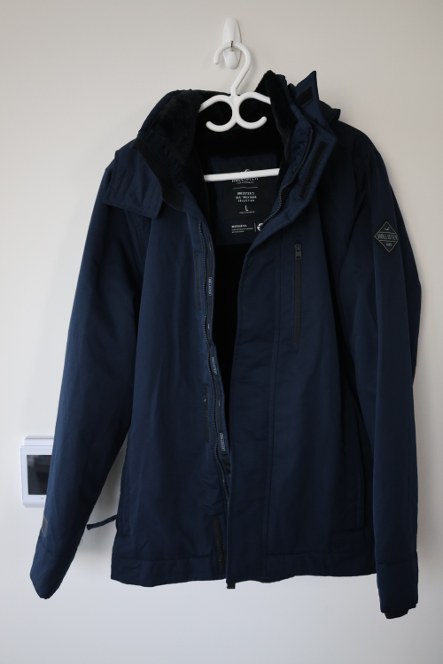 Hollister Men's Jacket - Size L