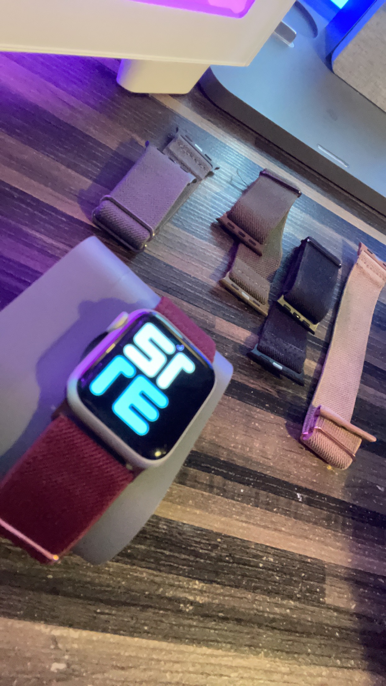 Apple Watch Series 4 - photo 2