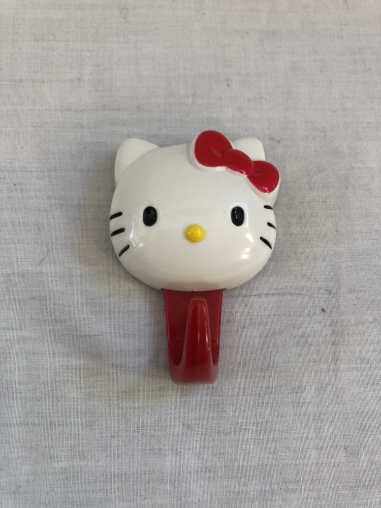 Hello Kitty Strong Adhesive Hook Hanging Hook Wall Hook Plastic - photo 3