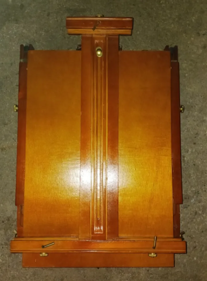 Wooden Artist's Easel, Foldable and has Carring Strap image indicator(7)