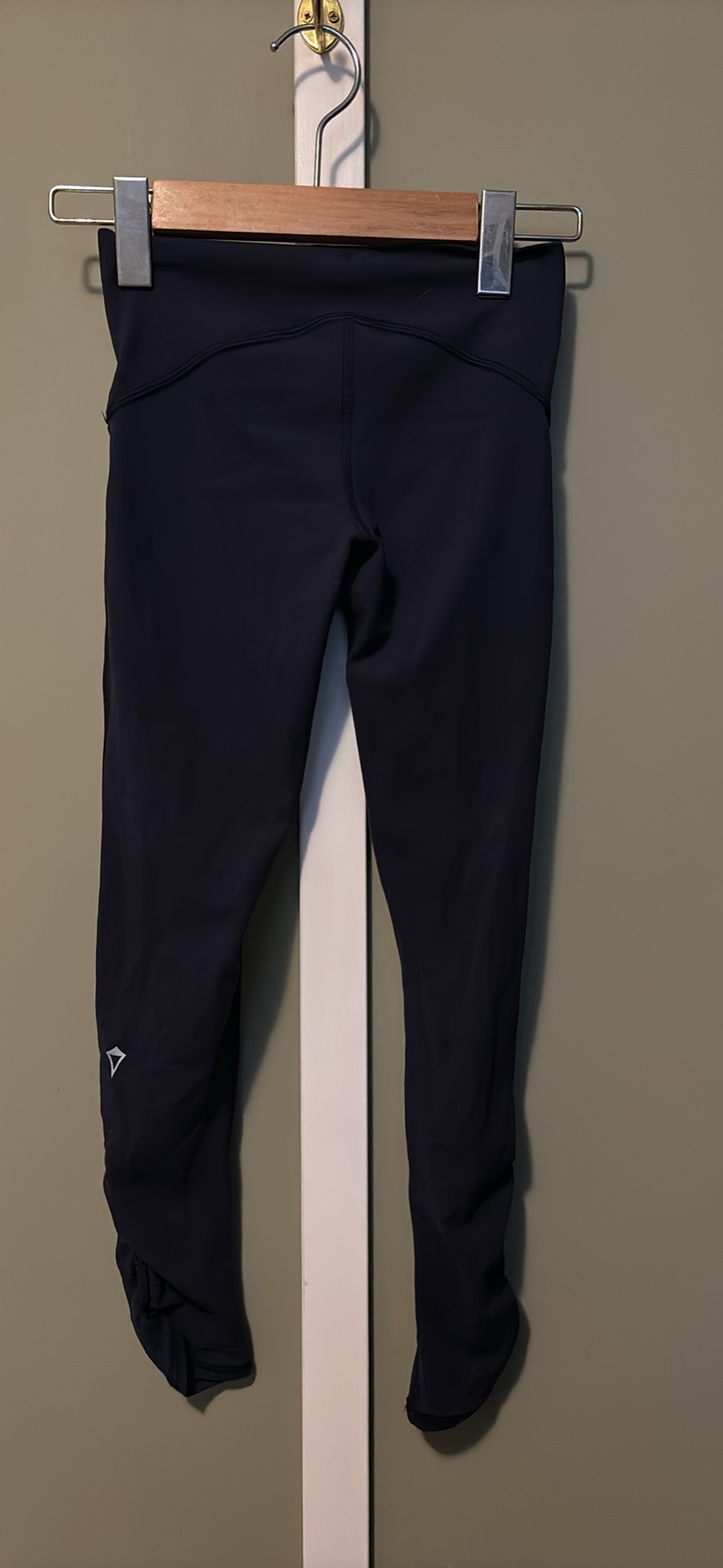 Ivivva Size 8 Dark Blue Leggings - photo 4