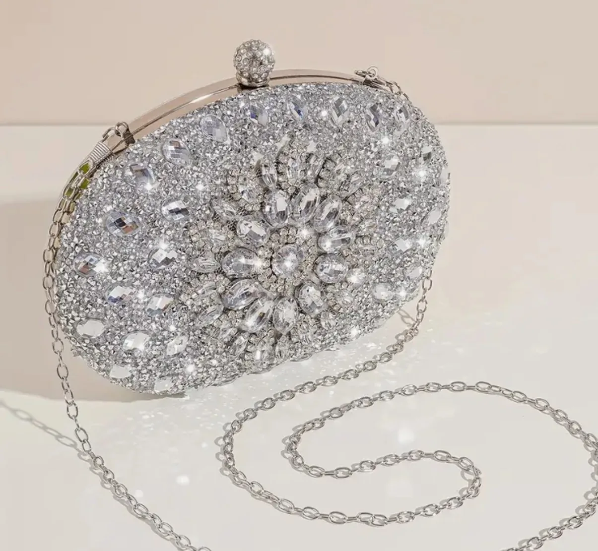 Rhinestone Clutch image indicator(2)