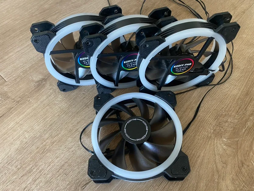 ❄��️Corsair CPU Cooler and 4 RGB Fans 🧊 image indicator(3)