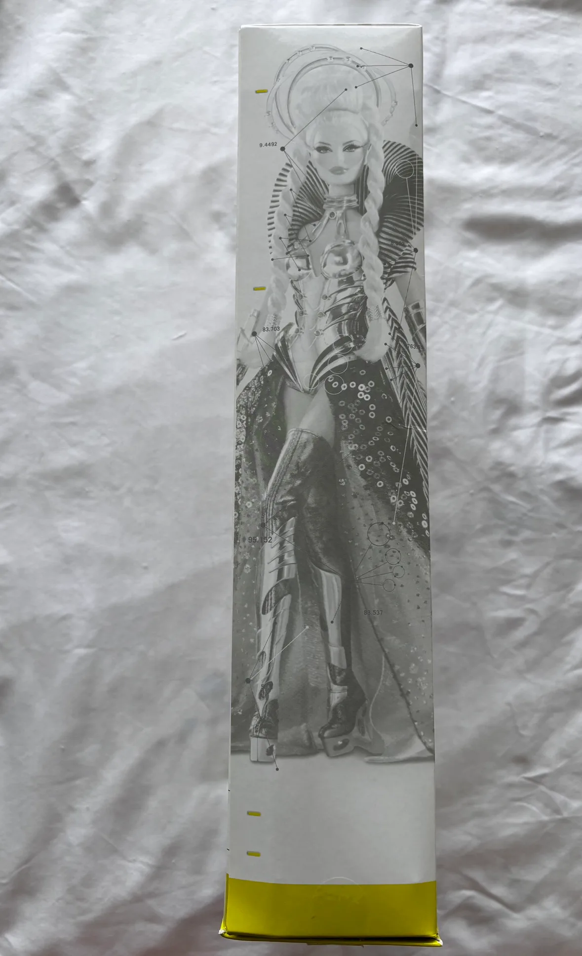 Barbie Collector's Edition - Goddess of the Galaxy image indicator(6)