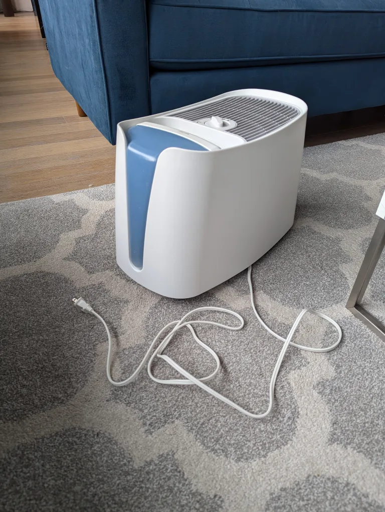 Honeywell Cool Mist Humidifier thumbnail