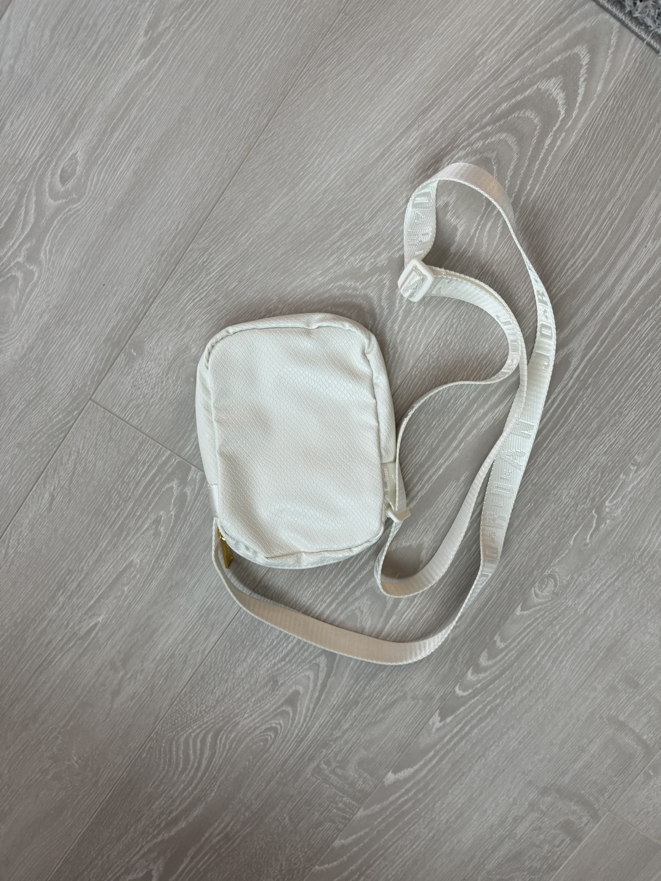 White Jordan Crossbody Bag - photo 2