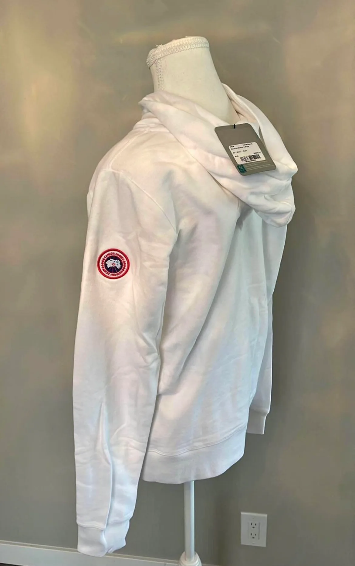 Canada Goose Hoodie image indicator(2)