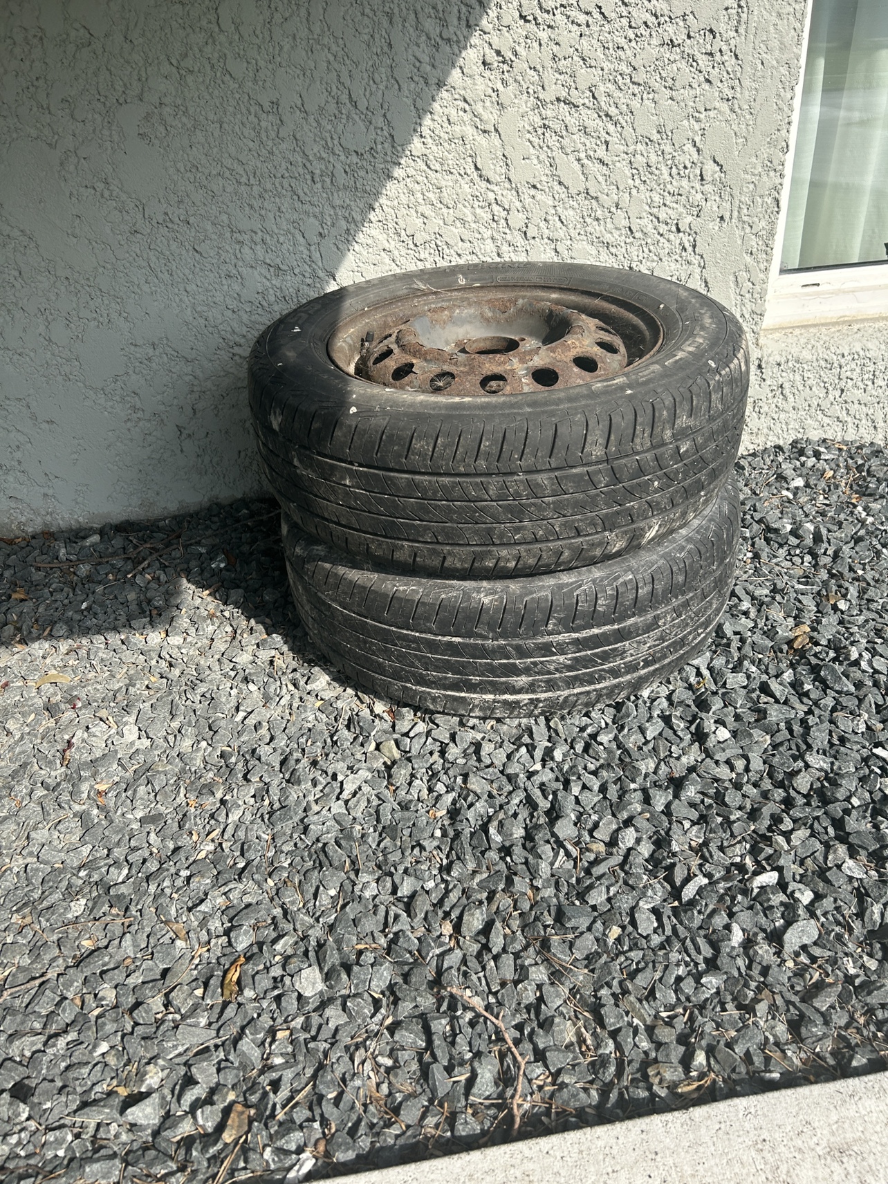 195/65R15 Tires and Rims - photo 2