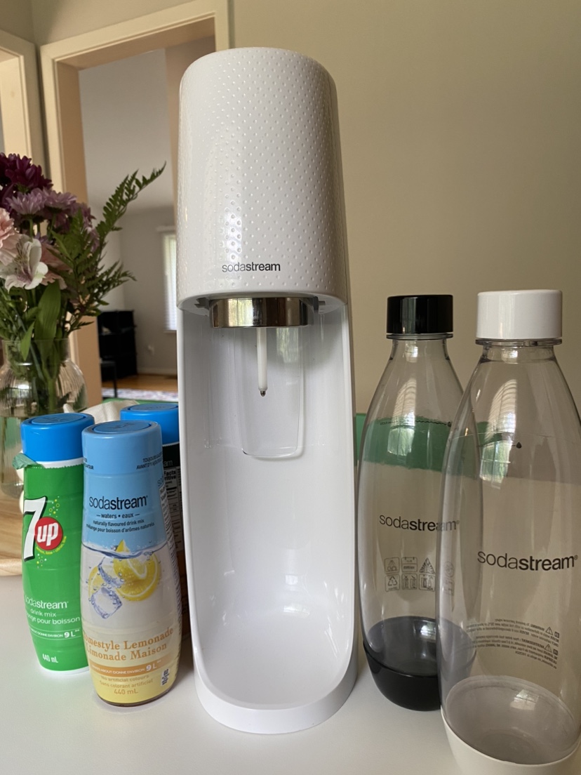 SodaStream Sparkling Water Maker 🧡