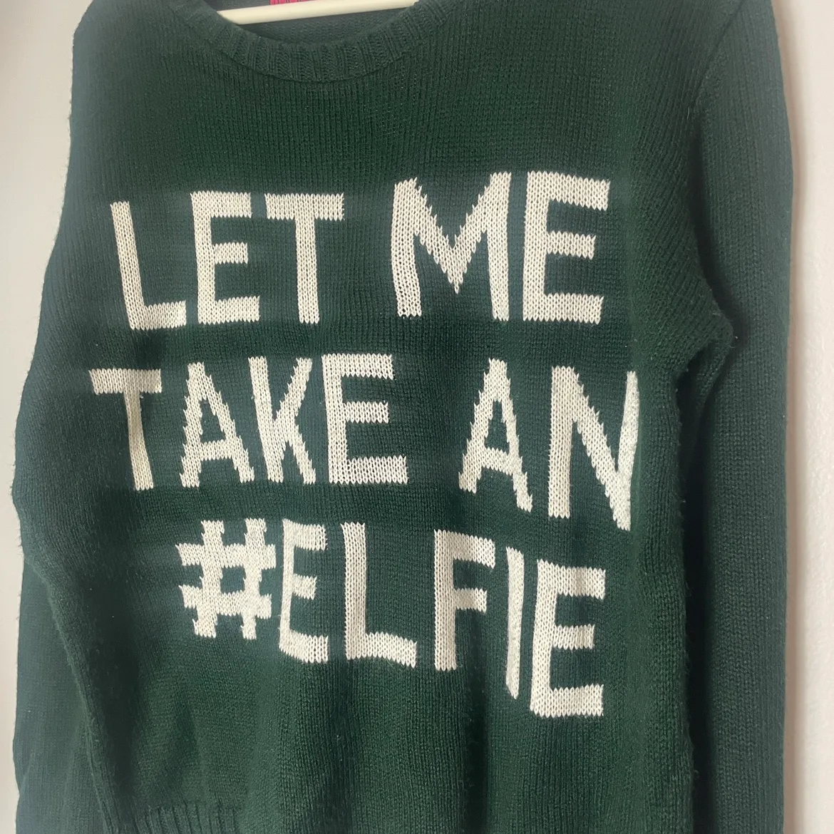 Boohoo Christmas Sweater "LET ME TAKE AN #ELFIE" Size Medium image indicator(3)
