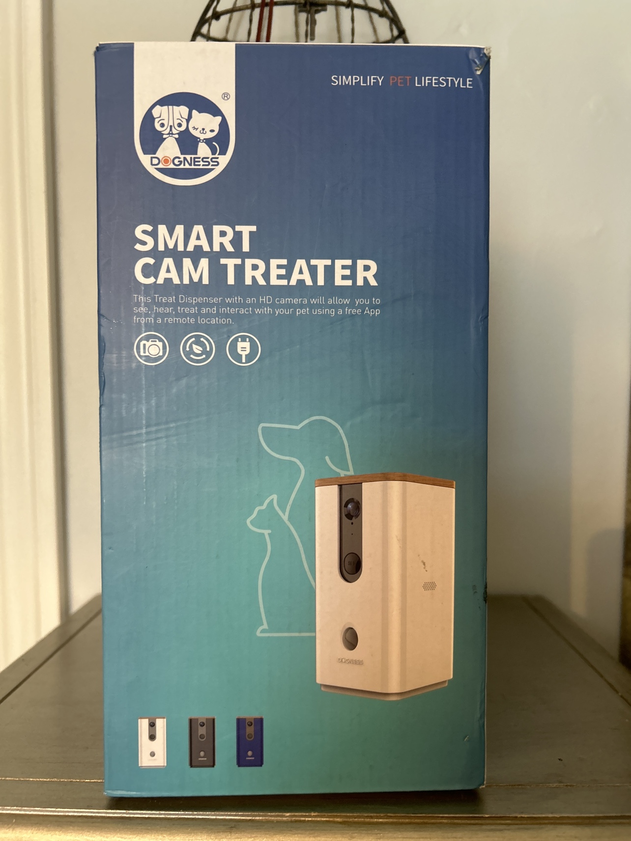 Smart Cam Treat Dispenser