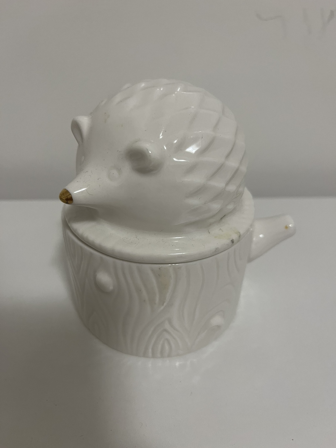 Anthropologie Hedgehog Measuring Cup Set