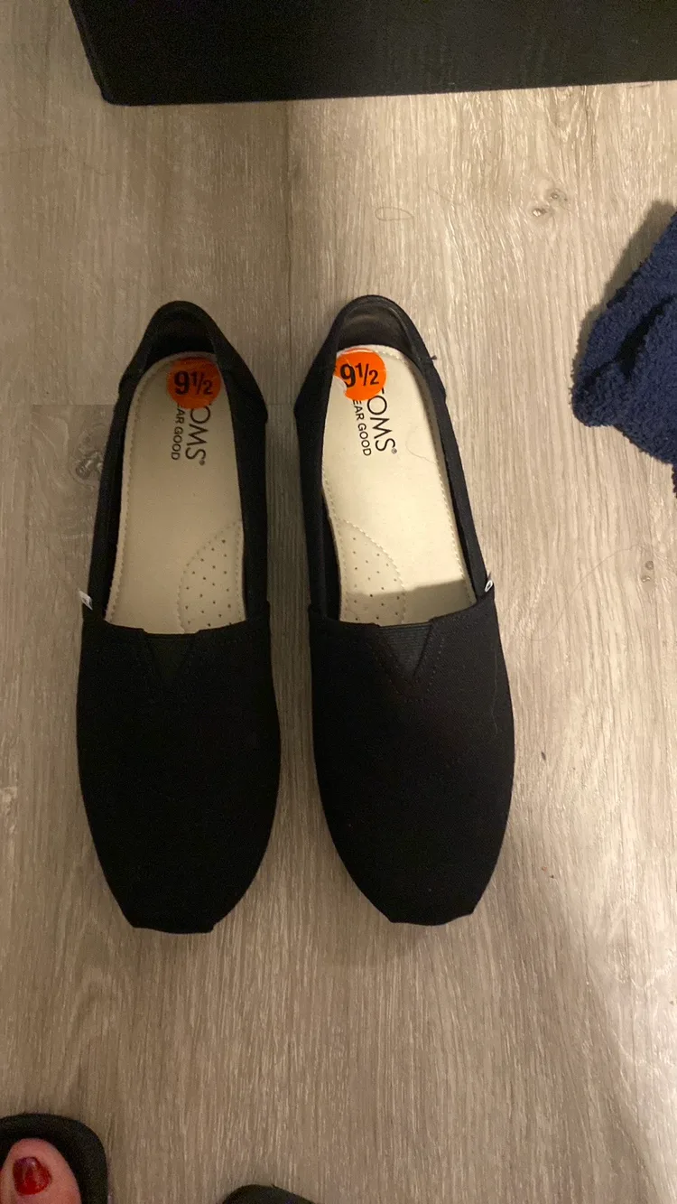 TOMS Black Canvas Slip-Ons thumbnail