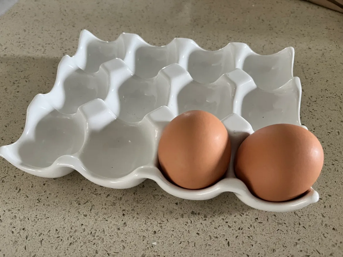 Ceramic Egg Holder thumbnail
