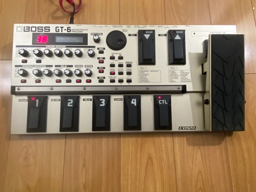 Guitar Effect Pedal - Boss GT-6 image indicator(4)