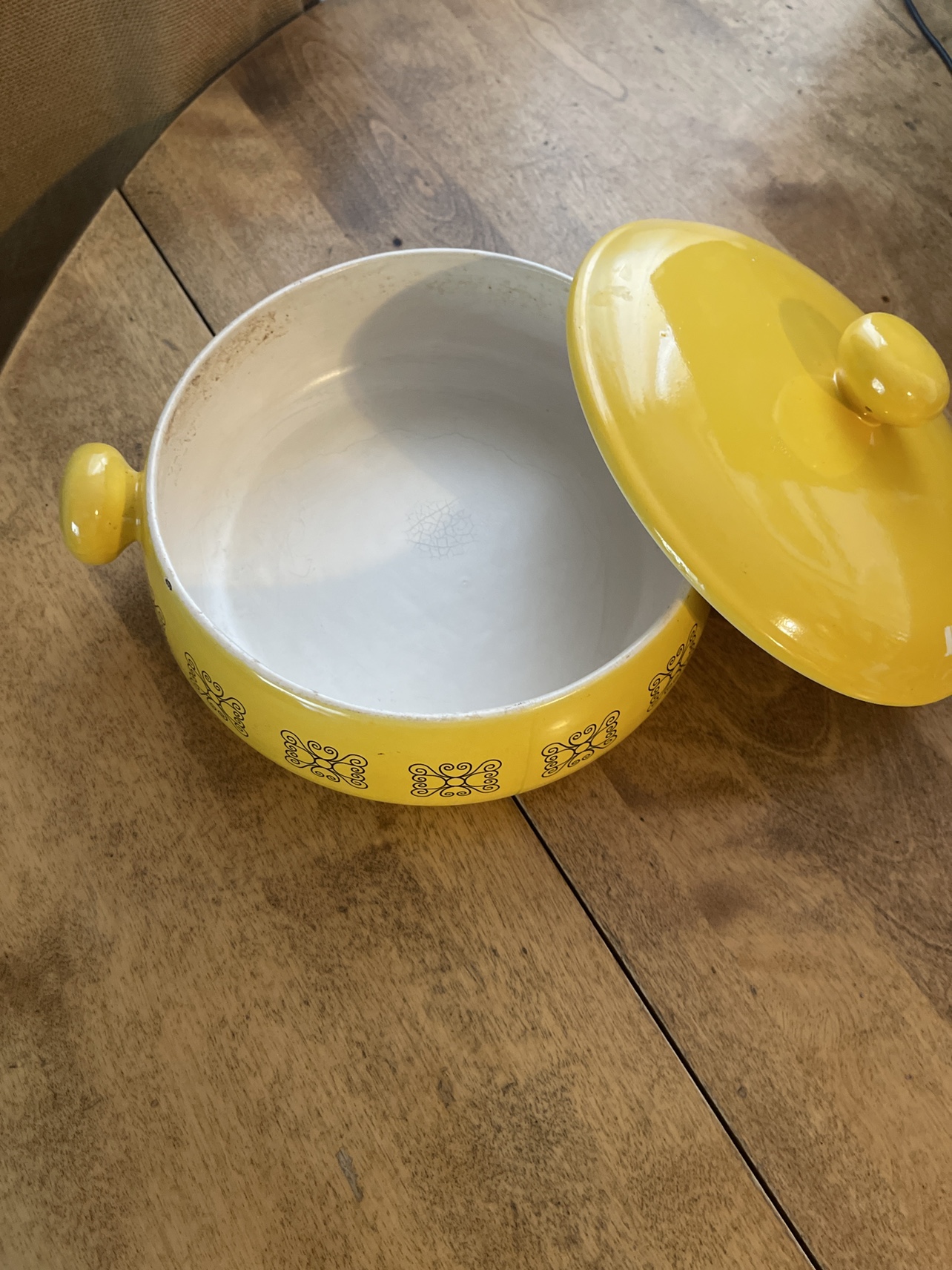 Yellow Casserole Dish - photo 2