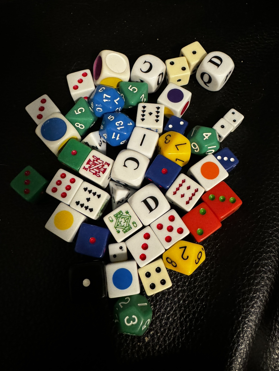 #Freecycle 47 Dice Set