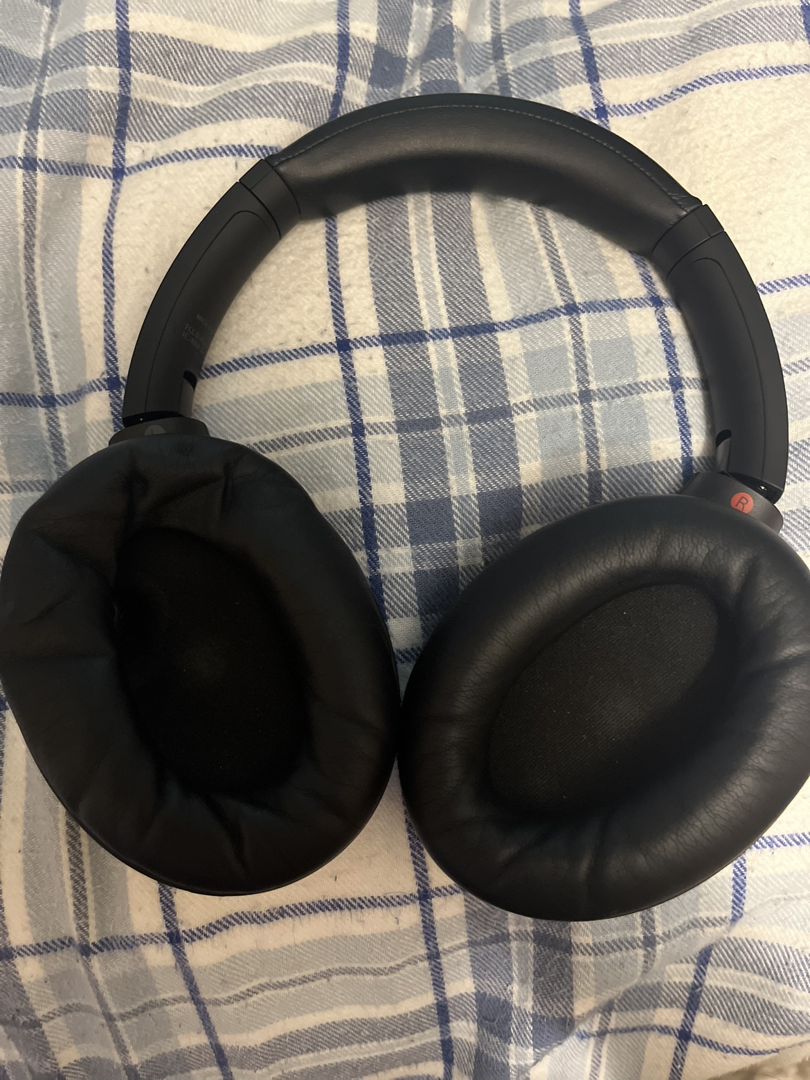 Sony WH-1000XM4 Wireless Headphones - photo 4