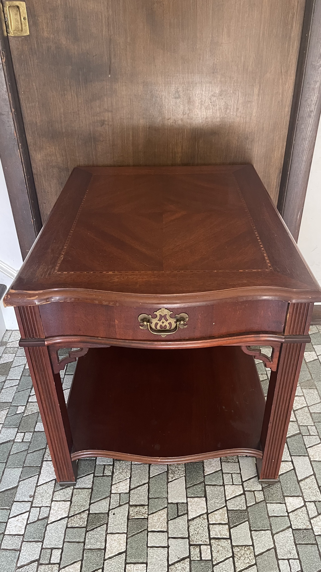 End Table with drawer Please Check more pictures condition - photo 3