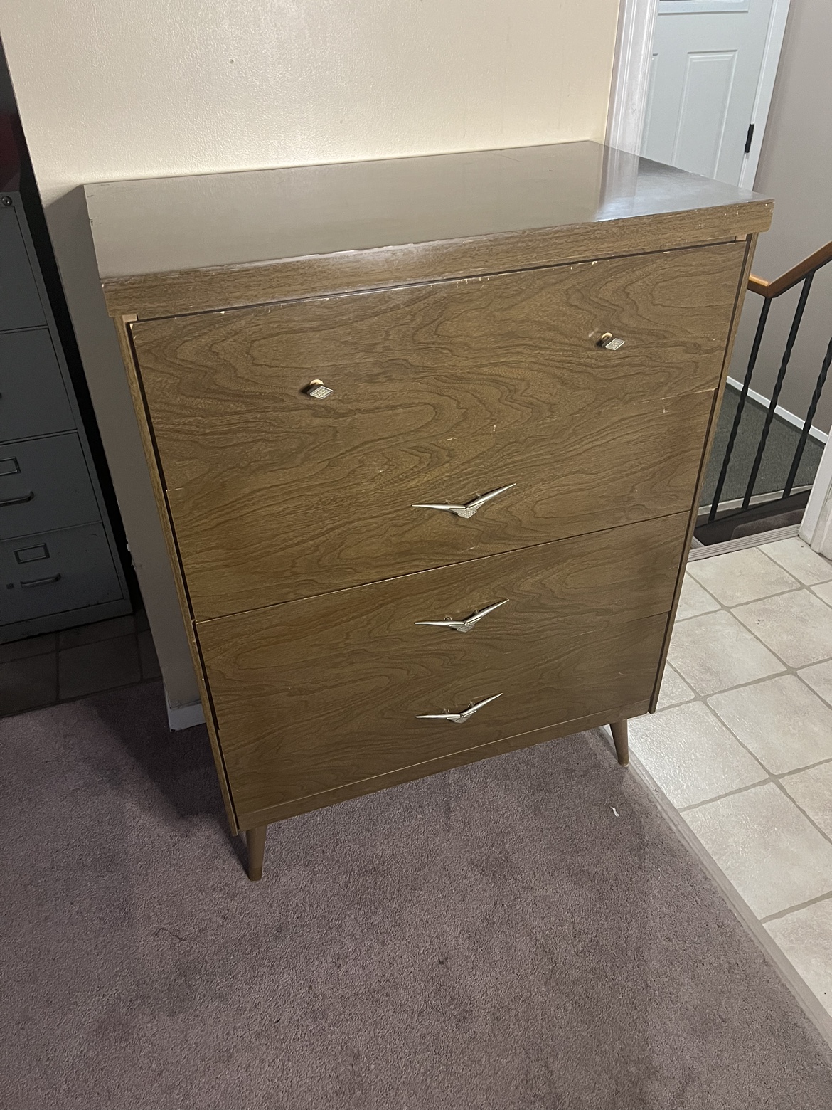 4-Drawer Wood Dresser - Great Condition
