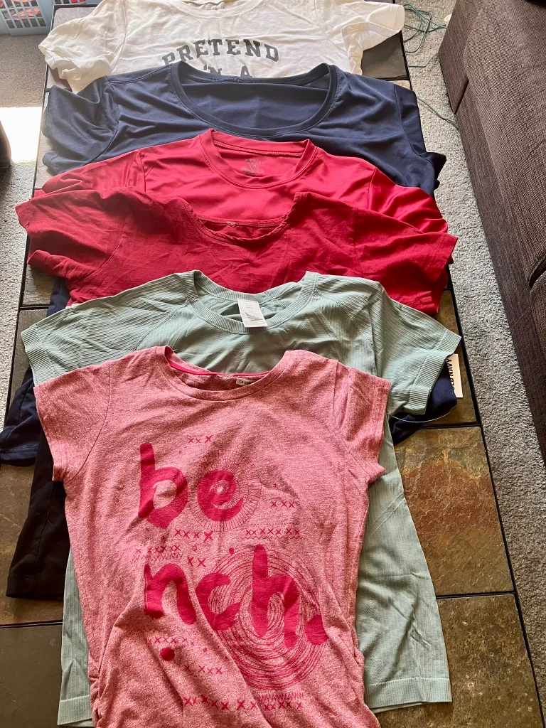 #freecycle teen  (14-16) Clothing Bundle image indicator(4)