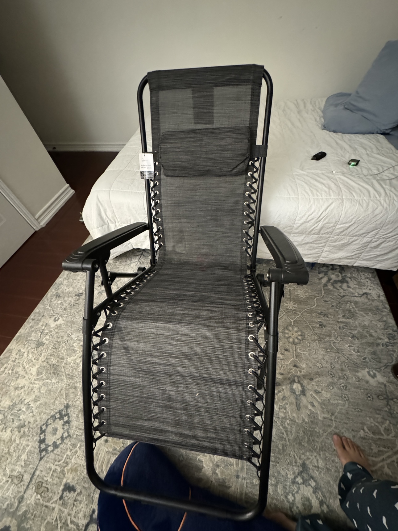 Zero Gravity Reclining Chair - photo 4