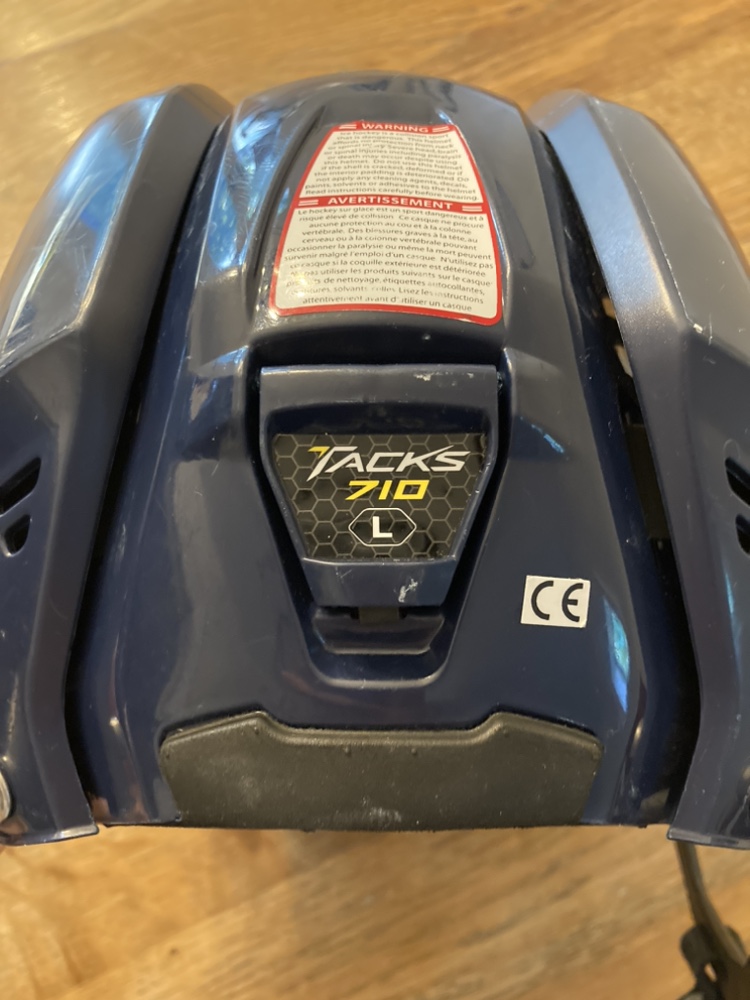 CCM Hockey Helmet - photo 3