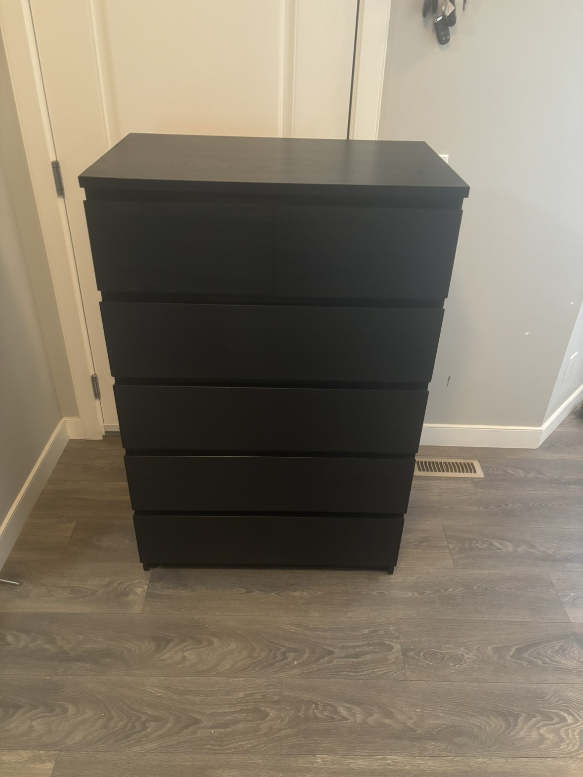 Black Chest of Drawers - photo 2