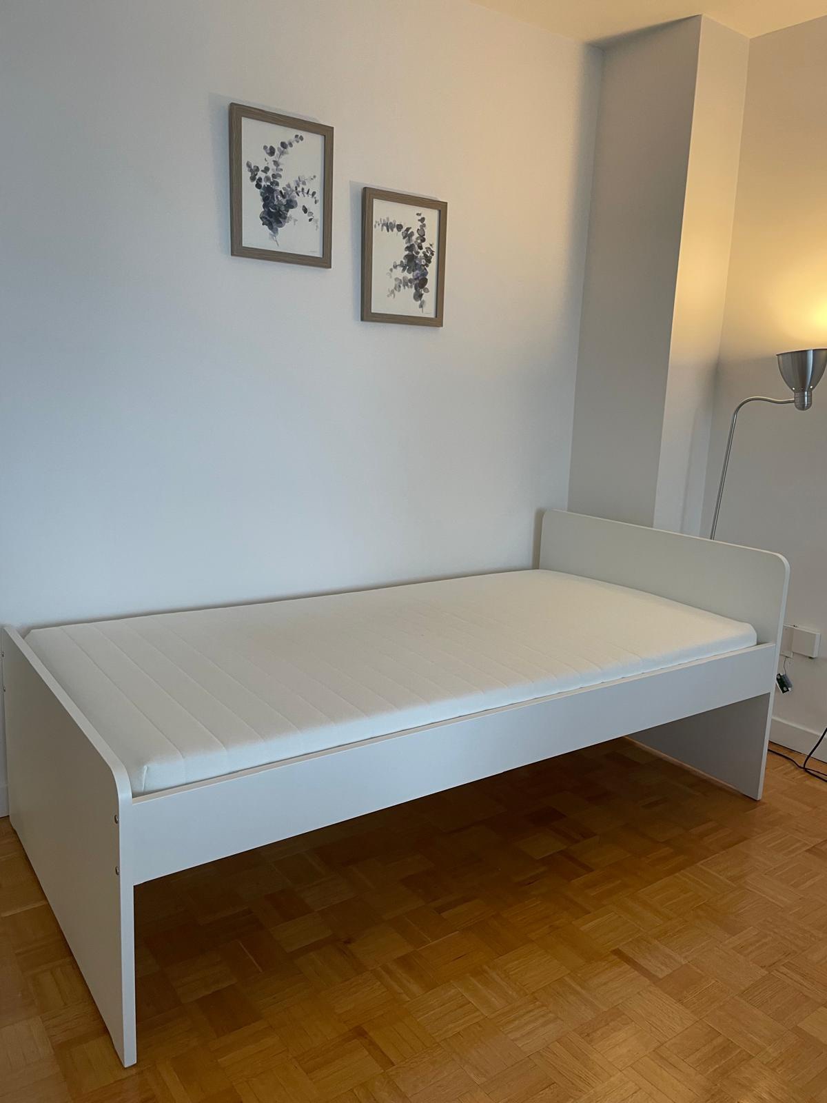 Set of Twin Bed + Twin Mattress