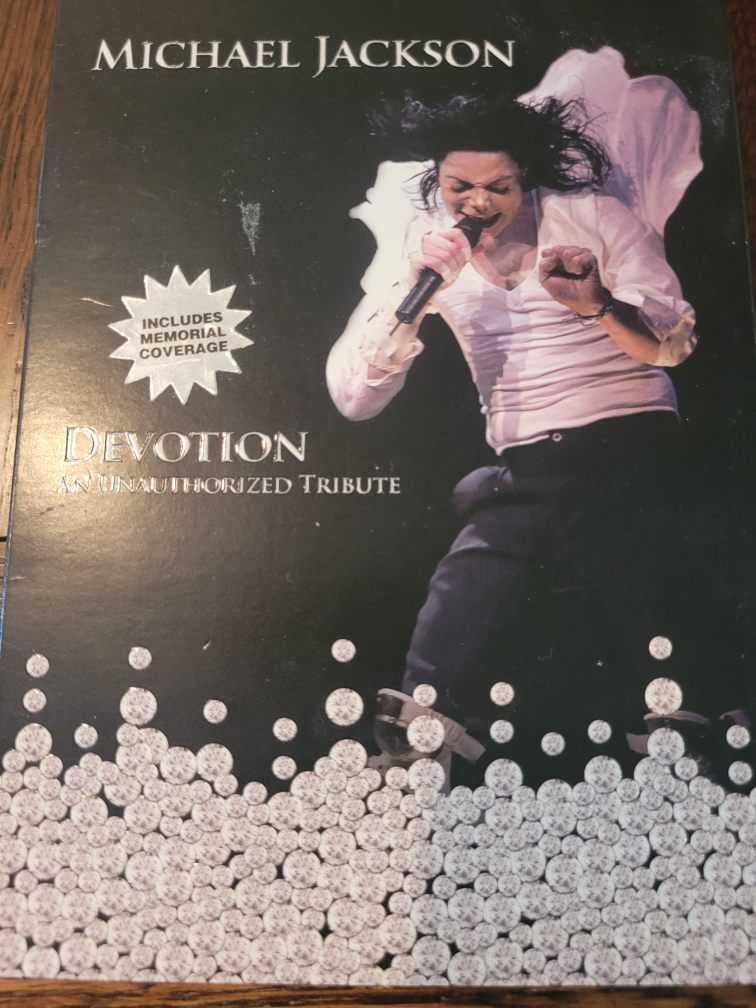 Michael Jackson: Devotion An Unauthorized Tribute